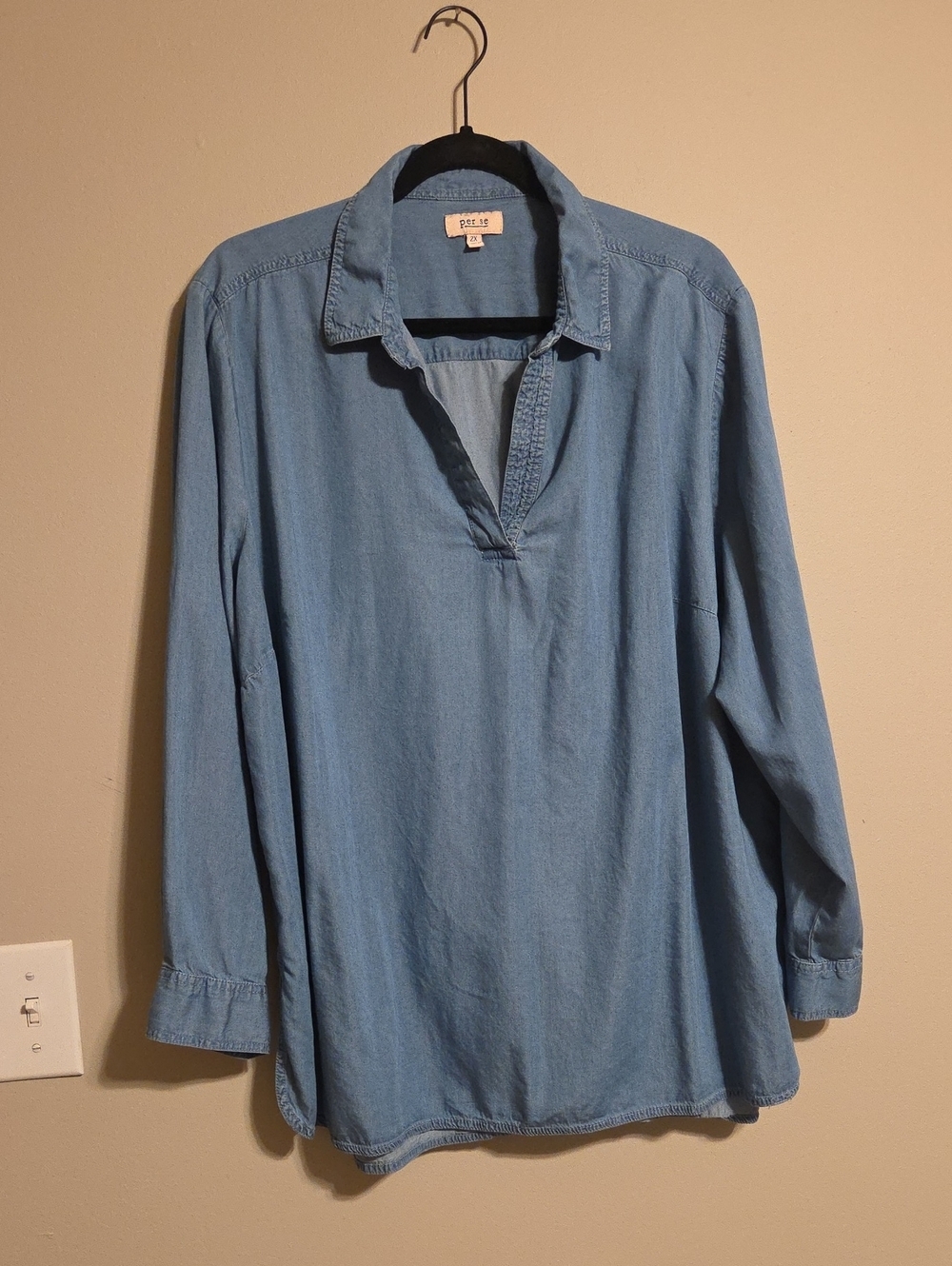 PER SE by Charlisle Blue Chambray Split V-Neck Popover Blouse - 2X